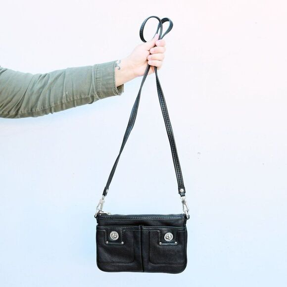 Marc by Marc Jacobs Buffalo Leather Percy Crossbody Bag Black - Picture 2 of 13